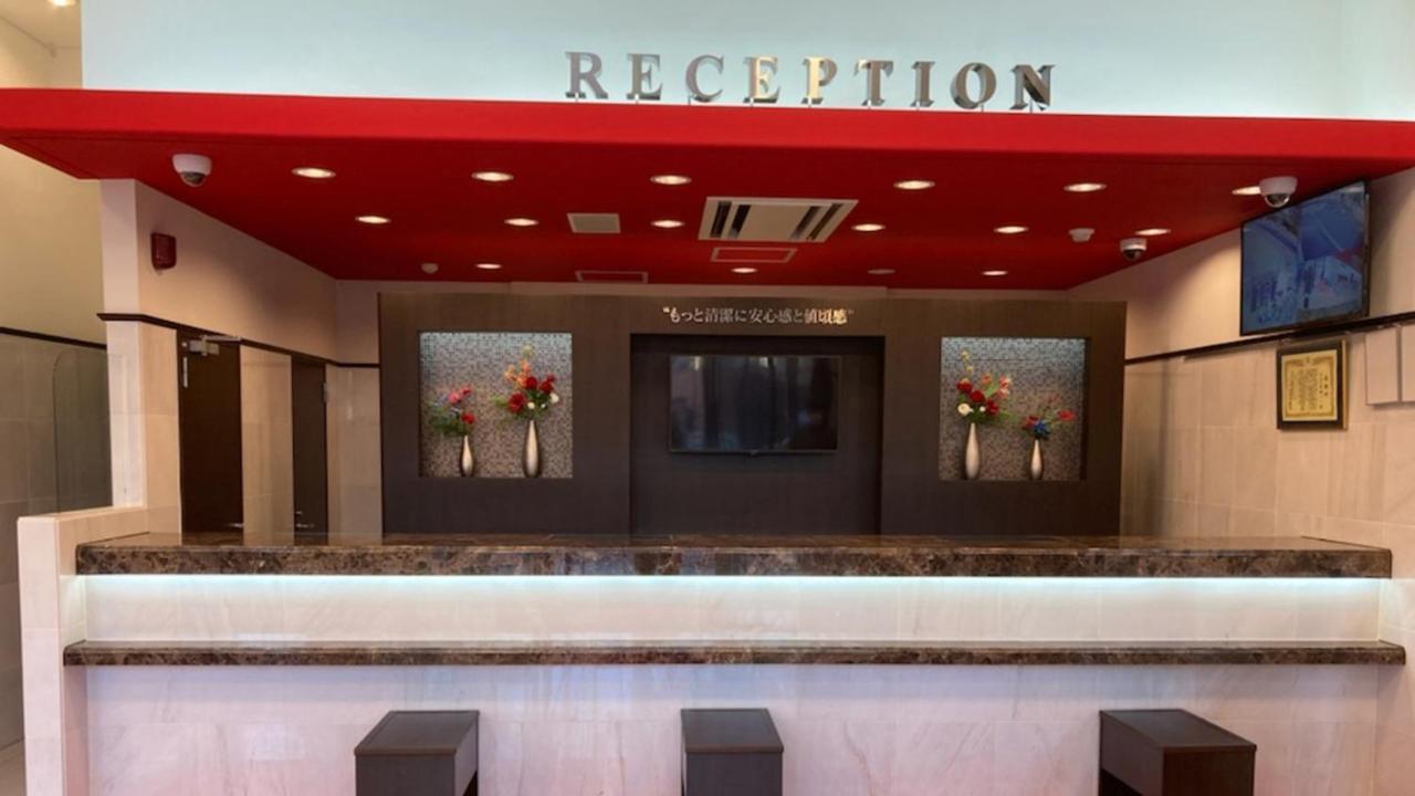 Toyoko Inn Hiroshima-Eki Stadium Mae Exteriör bild